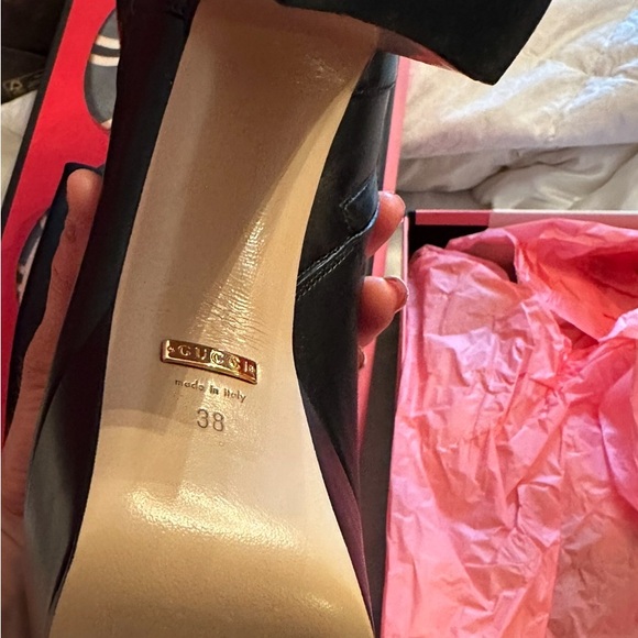 Gucci brand new never worn boots. - Picture 5 of 8